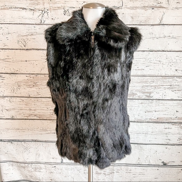 Black Saks Fifth Avenue Black rabbit fur vest - Picture 1 of 7